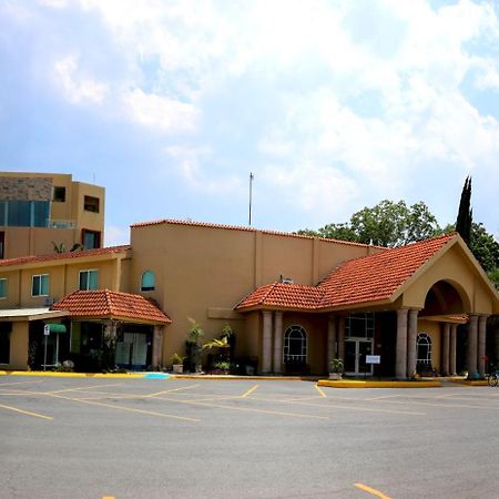 Best Western Bazarell Inn Montemorelos Dış mekan fotoğraf