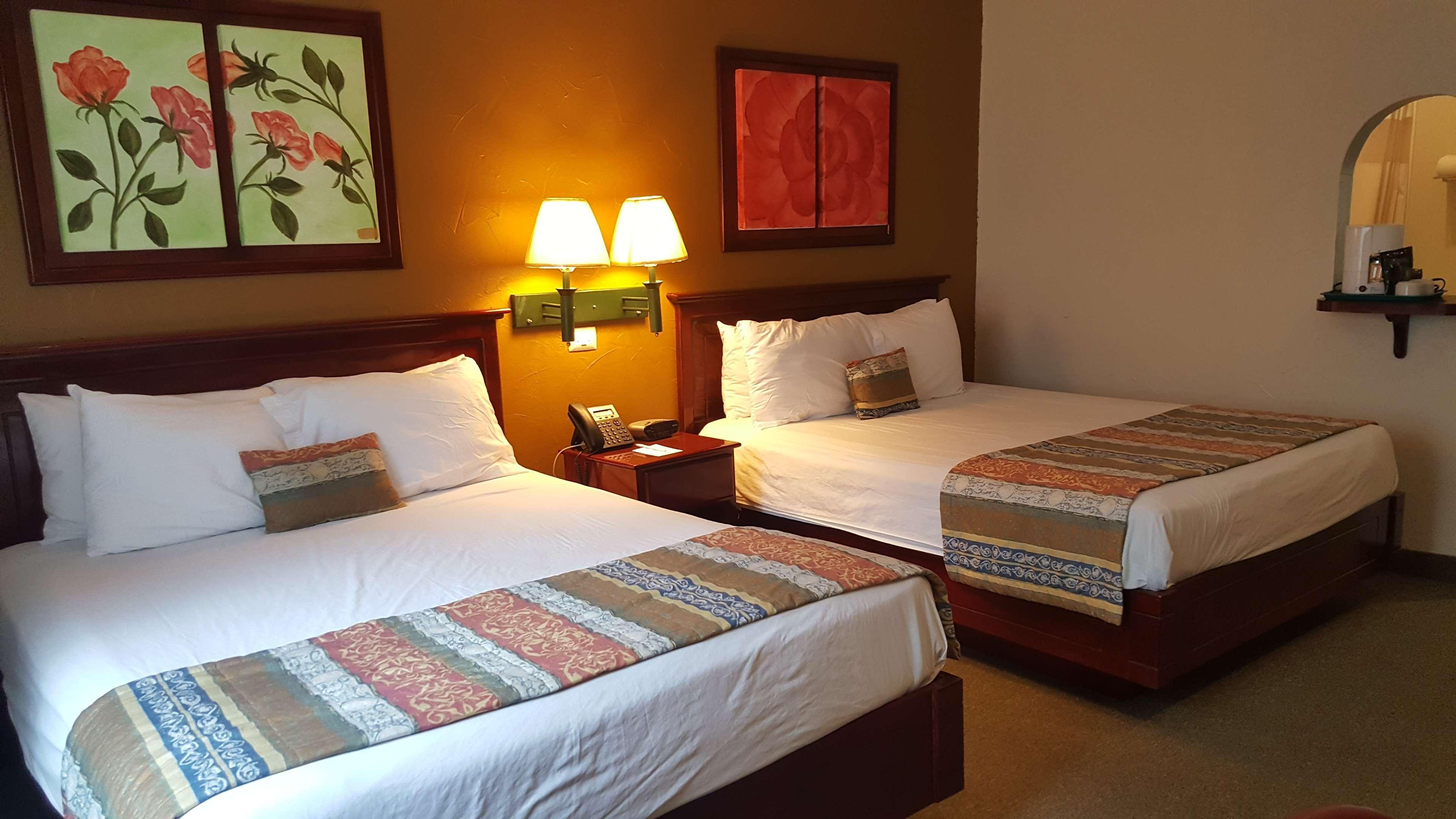 Best Western Bazarell Inn Montemorelos Dış mekan fotoğraf
