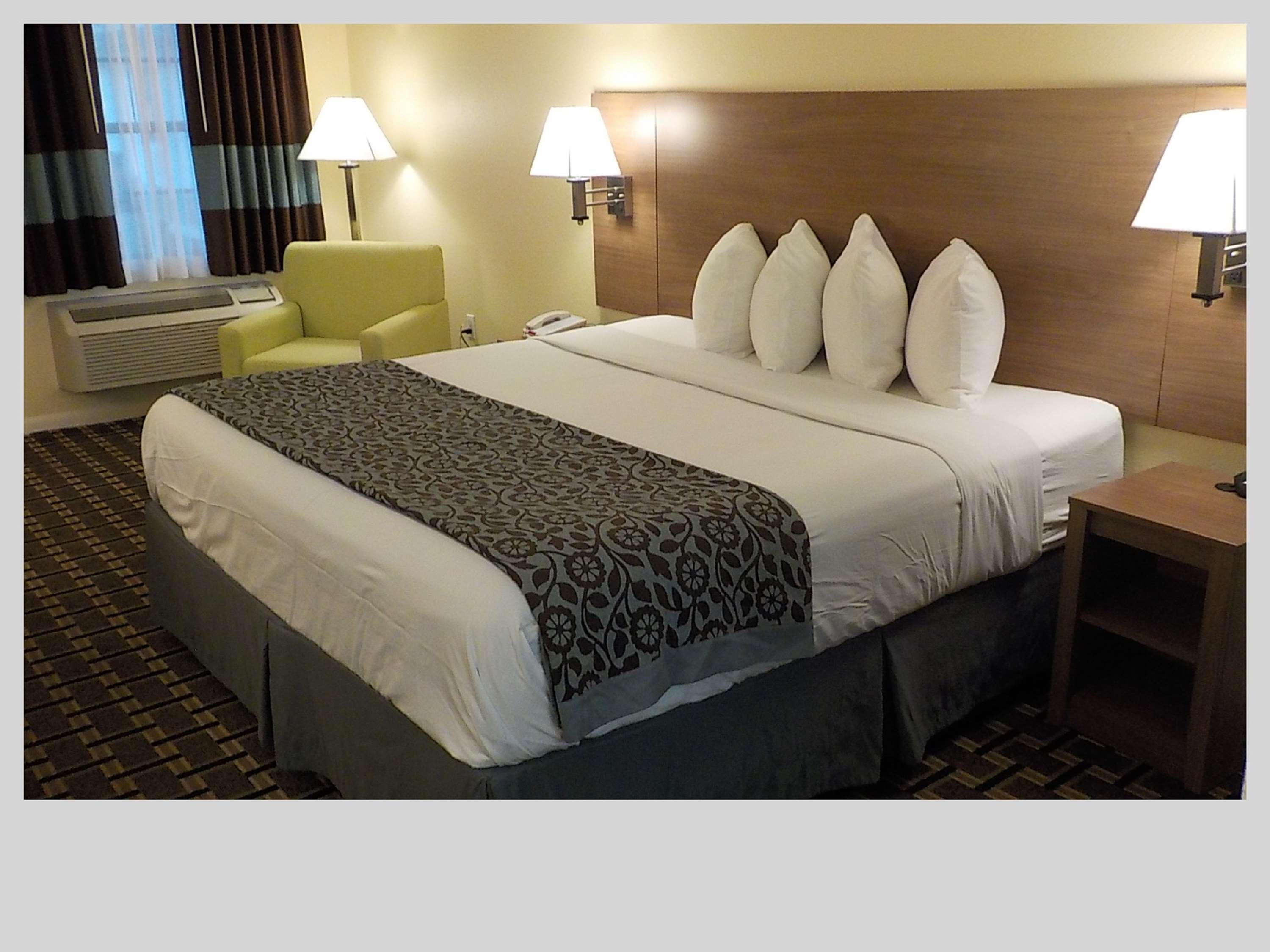 Best Western Bazarell Inn Montemorelos Dış mekan fotoğraf