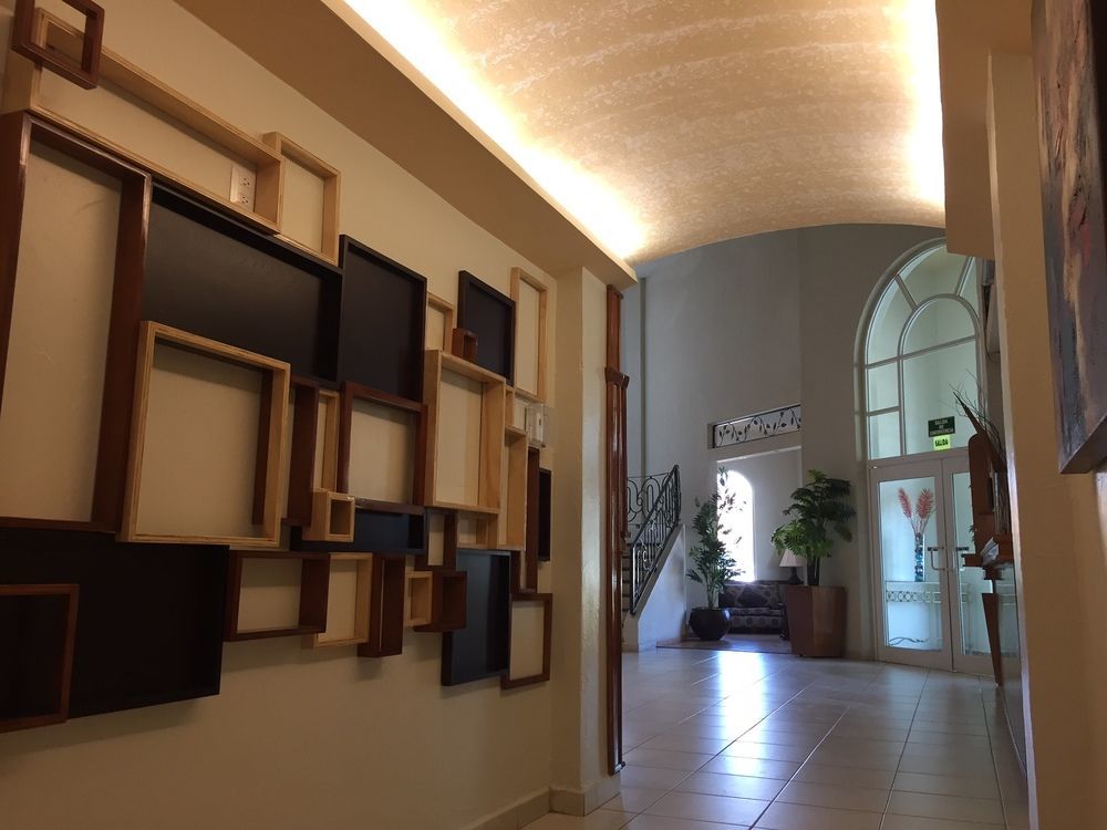 Best Western Bazarell Inn Montemorelos Dış mekan fotoğraf